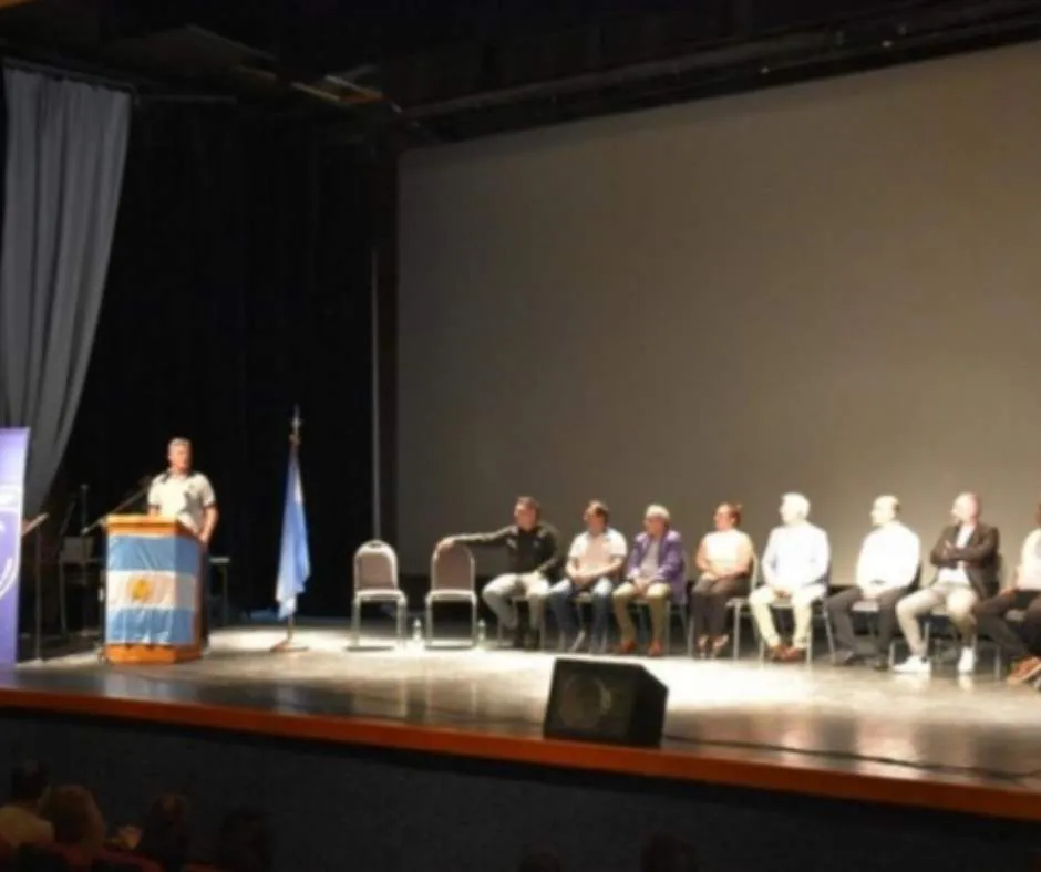 Copia de PLANTILLA IMAGEN PORTAL Y REDES_20251212_140612_0000