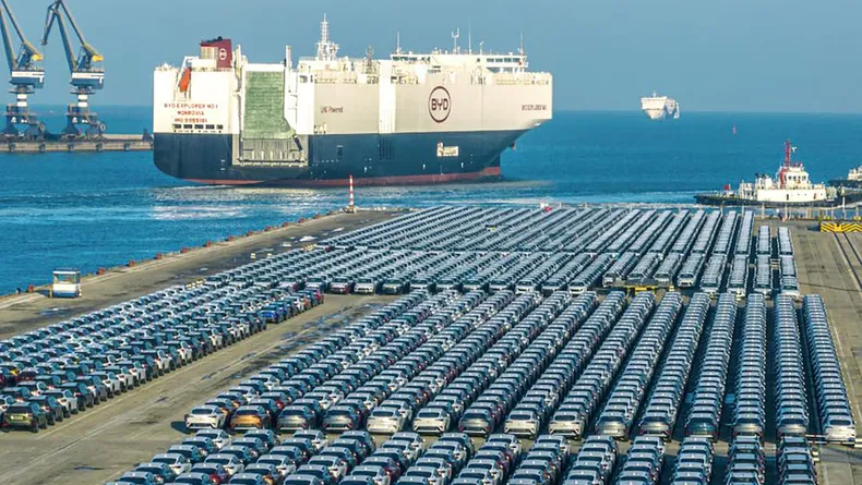 industria-automotriz-como-es-el-barco-byd-que-trae-5000-autos-al-pais