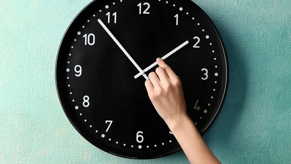 453259-cambio-20horario