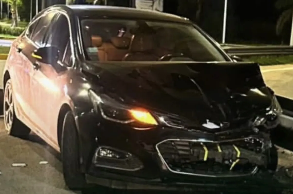 B99ABE5B-3AA7-4DE0-A36F-DA5D20563E8F