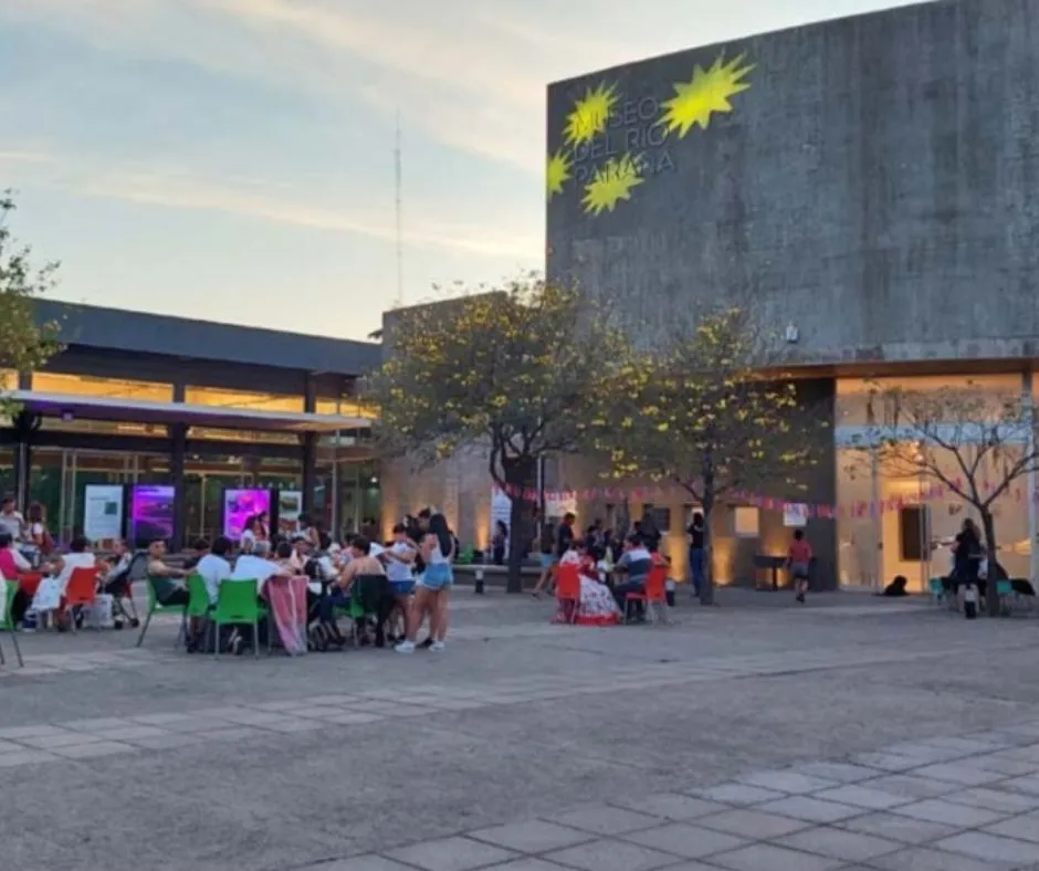 1_20251028_161016_0000