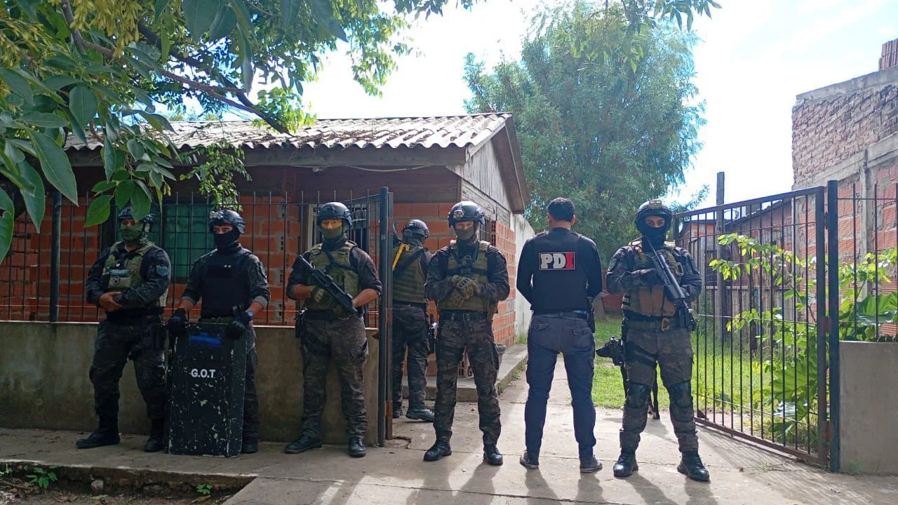 4100f295-f40b-4c55-af7f-625c09cbfe96