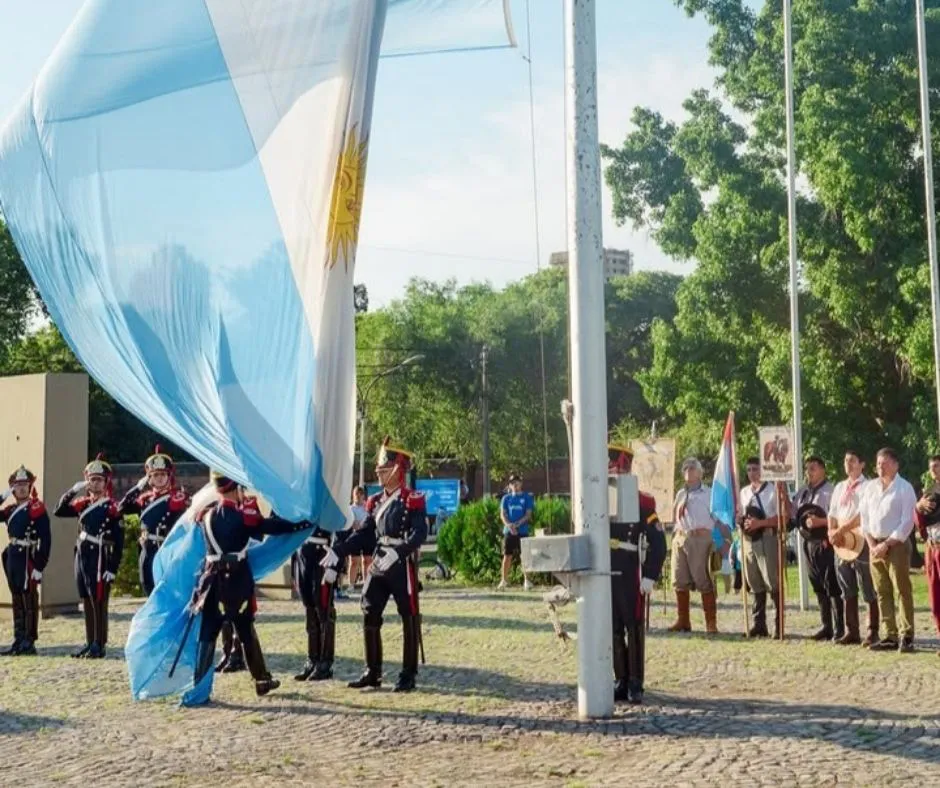 1_20251116_160100_0000