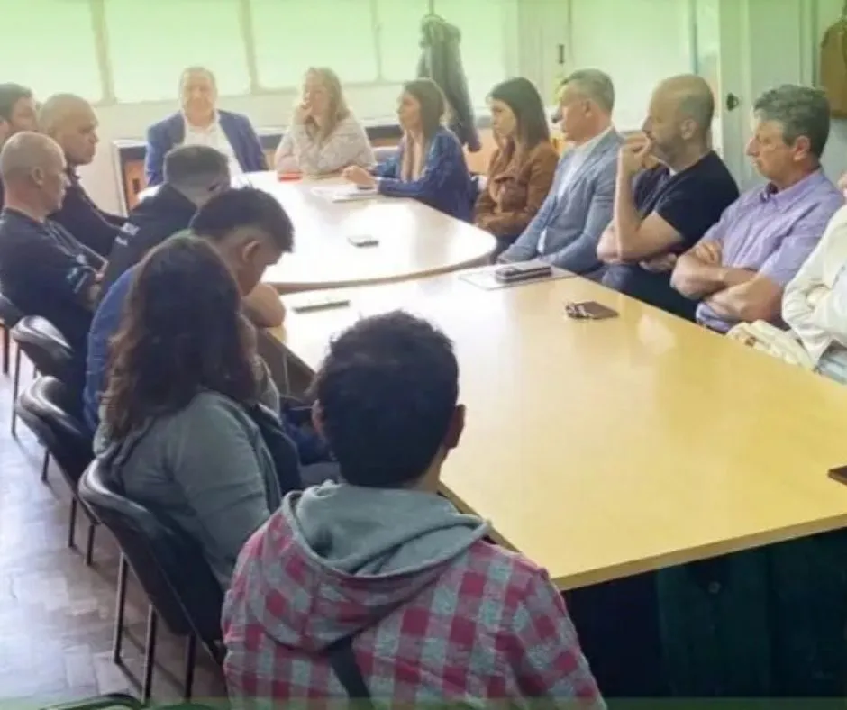 1_20251113_141027_0000