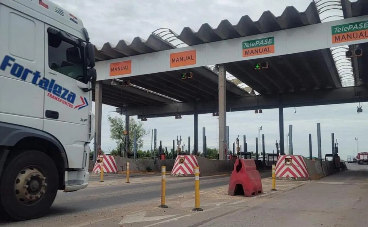 f02cda0f-3205-45fa-b9d7-e9d26049e4b5